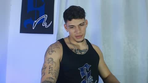 Snapshot of axel_taylor21 chatting on 02-05-25, 03:23 INDEPENDENT MODEL online show from 02-05-25, 03:23