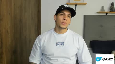 INDEPENDENT MODEL  online show from 12-03-25, 08:29