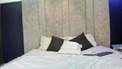 Axel and Renata online show from 05-07-26, 09:20