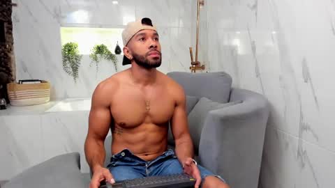 Axel Gowther online show from 02-17-25, 12:48