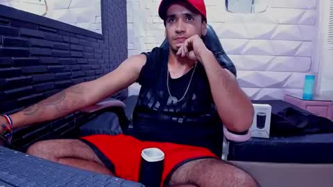 Snapshot of axell_cross2 chatting on 01-30-25, 11:55 Axell Cross2 online show from 01-30-25, 11:55