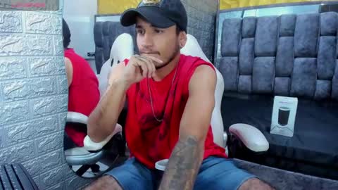 Snapshot of axell_cross2 chatting on 02-17-25, 11:20 Axell Cross2 online show from 02-17-25, 11:20