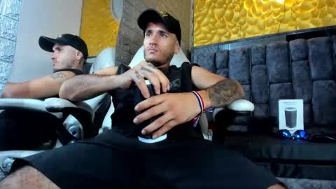 Snapshot of axell_cross2 chatting on 03-06-25, 09:03 Axell Cross2 online show from 03-06-25, 09:03