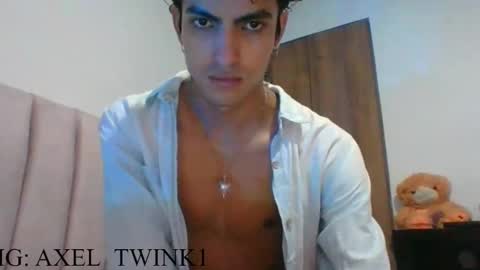 Axel  online show from 11-09-25, 09:46