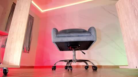 Snapshot of axellcollins chatting on 02-23-25, 05:12 im your little femboy  ALEX   online show from 02-23-25, 05:12