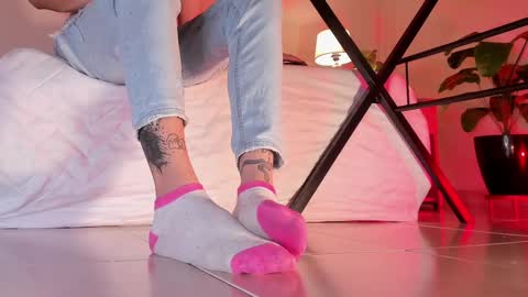 Snapshot of axellcollins chatting on 09-14-25, 07:07 im your little femboy  ALEX   online show from 09-14-25, 07:07