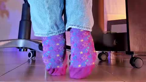 Snapshot of axellcollins chatting on 10-11-25, 10:08 im your little femboy  ALEX   online show from 10-11-25, 10:08