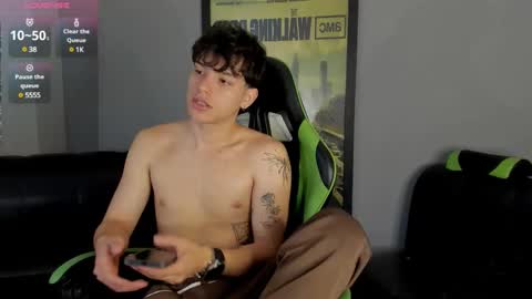 Axel Raven online show from 01-21-25, 02:59