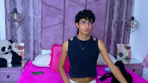 AxelRushh online show from 04-03-26, 08:07