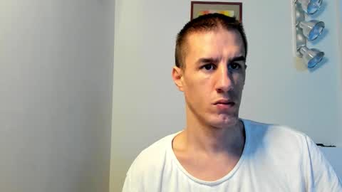 Axl online show from 12-02-25, 01:33