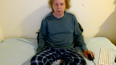 Snapshot of axleroze chatting on 01-03-25, 08:10 axleroze online show from 01-03-25, 08:10