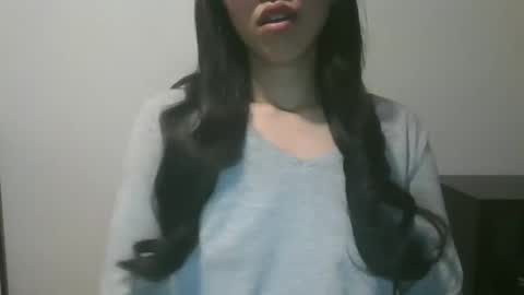 axue online show from 12-11-24, 05:15