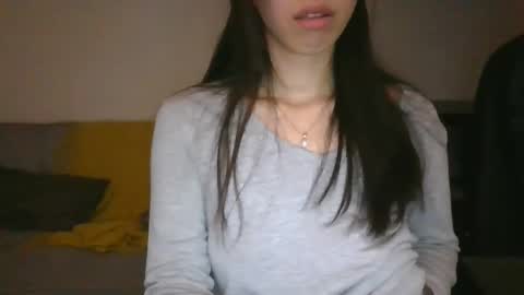 axue online show from 04-30-26, 08:48