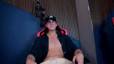 AXXELMEN online show from 07-13-26, 08:44