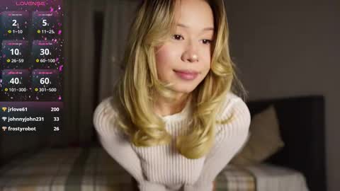 Aya online show from 11-18-25, 11:37