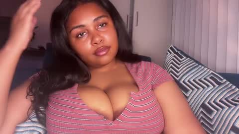 Aya online show from 12-20-24, 07:44