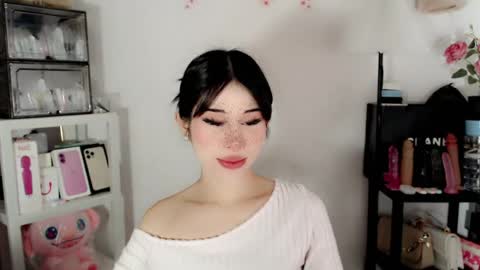 AYAHOSHILOVESYOU online show from 07-28-26, 05:36