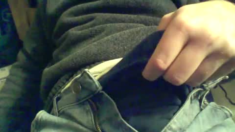 aydum79 online show from 01-12-26, 07:57