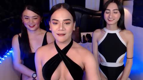 Snapshot of ayeshalove chatting on 09-13-25, 02:22 ayeshalove online show from 09-13-25, 02:22
