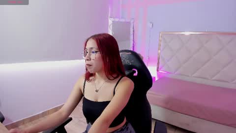 aylaa_tay online show from 06-12-26, 11:53