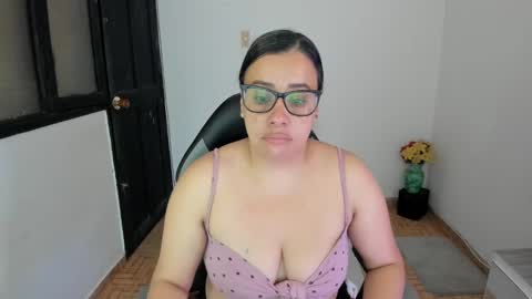 Snapshot of aylaislem chatting on 02-10-25, 02:30 SandyMODELINDEPENDIENT online show from 02-10-25, 02:30