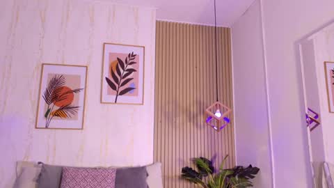 Ayleen online show from 10-03-25, 12:24