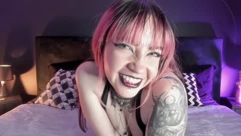 Aylen online show from 02-07-25, 07:49