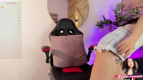 ayllin  online show from 10-04-25, 07:34