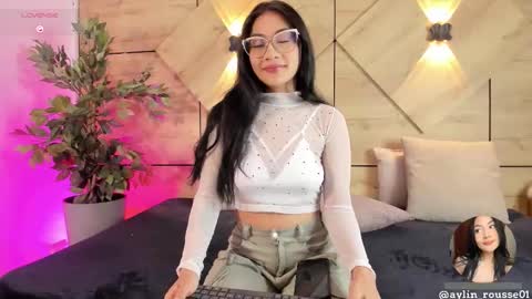 ayllin  online show from 10-11-25, 07:45