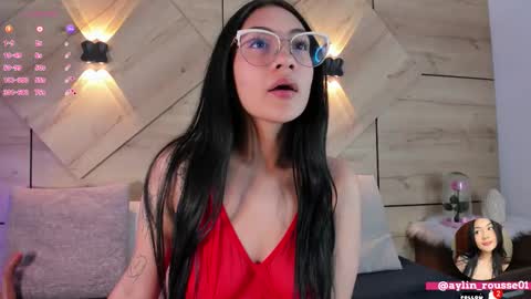 ayllin  online show from 10-27-25, 07:40