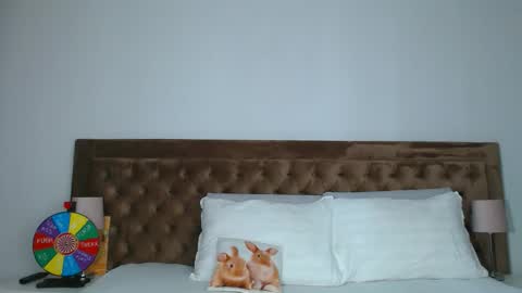 Snapshot of aylinhoney chatting on 10-06-25, 01:58 Aylin online show from 10-06-25, 01:58