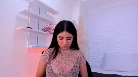 aylinlove_ online show from 07-25-26, 11:08