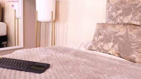 Aylin Millerxs online show from 10-09-25, 09:24