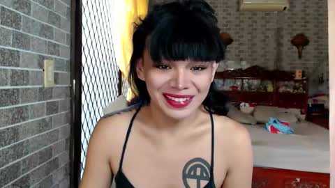 Snapshot of aymkyline chatting on 09-18-25, 01:18 aymkyline online show from 09-18-25, 01:18