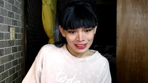 Snapshot of aymkyline chatting on 10-13-25, 02:06 aymkyline online show from 10-13-25, 02:06