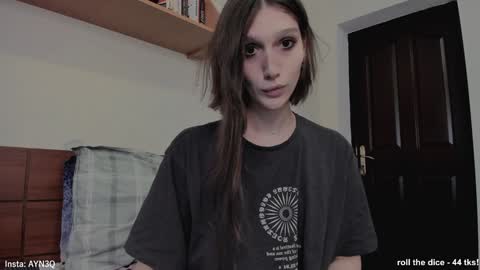 Snapshot of ayn3q chatting on 02-04-25, 08:02 AYNEK fansly online show from 02-04-25, 08:02