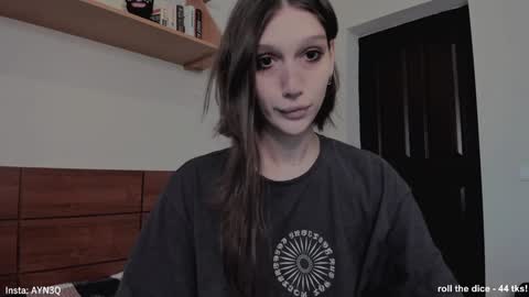 Snapshot of ayn3q chatting on 02-05-25, 06:02 AYNEK fansly online show from 02-05-25, 06:02