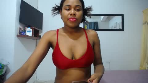 aynaraross1 online show from 02-02-25, 04:59