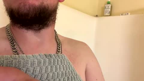 AyooItsMe online show from 10-14-25, 11:05