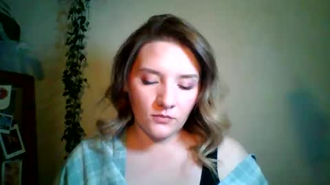 ayrix online show from 09-19-25, 06:08