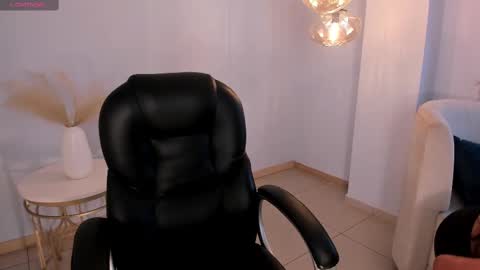 Ayshel online show from 09-19-25, 03:30