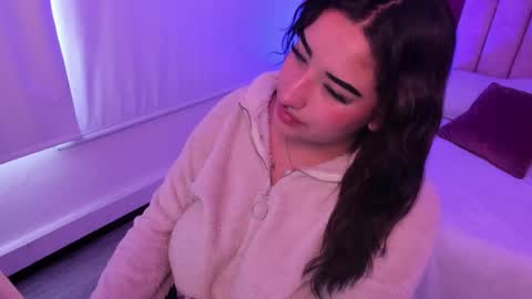 Snapshot of azaleaa__ chatting on 03-03-26, 07:20 azaleaa__ online show from 03-03-26, 07:20