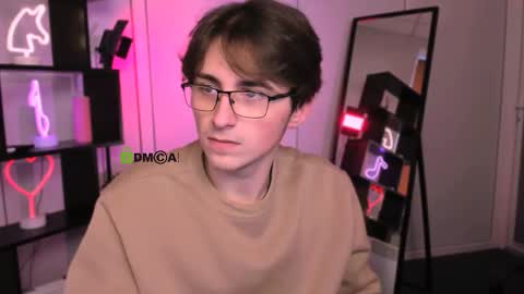 Snapshot of azen_rush chatting on 12-14-25, 10:20 azen_rush online show from 12-14-25, 10:20