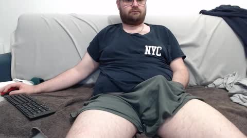 Azer online show from 12-21-25, 09:16