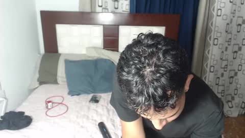 Snapshot of aziel_pantoja chatting on 10-14-25, 01:17 Aziel Pantoja online show from 10-14-25, 01:17