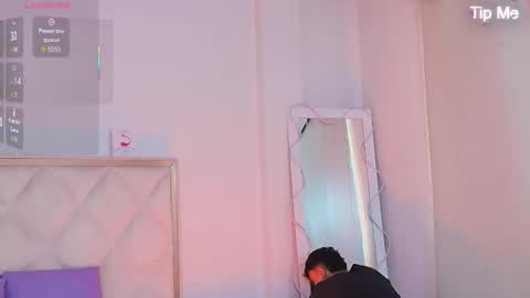 aziel_tay online show from 10-20-25, 11:32