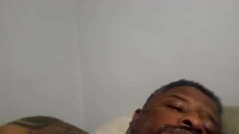 Snapshot of azrael0189 chatting on 11-15-25, 10:23 azrael0189 online show from 11-15-25, 10:23