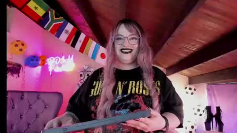 Snapshot of azucena_bdsmx chatting on 06-18-26, 07:51 Azucena Suency online show from 06-18-26, 07:51