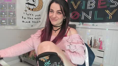 Azucena R online show from 01-31-25, 03:22