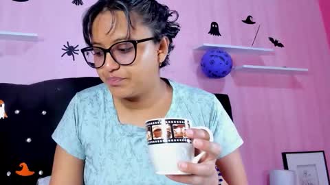 azul_moon online show from 11-04-25, 03:27